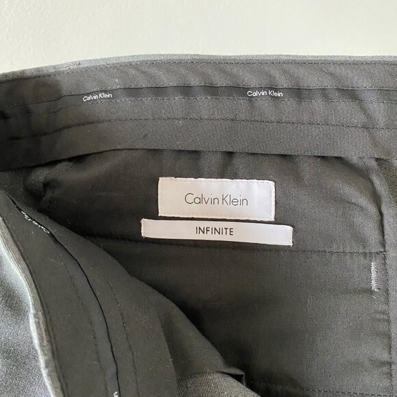 Calvin Klein Infinite Slim Fit Men's Suit - Gray - 40R/33×32 - 4-Way Stretch - Picture 5 of 6